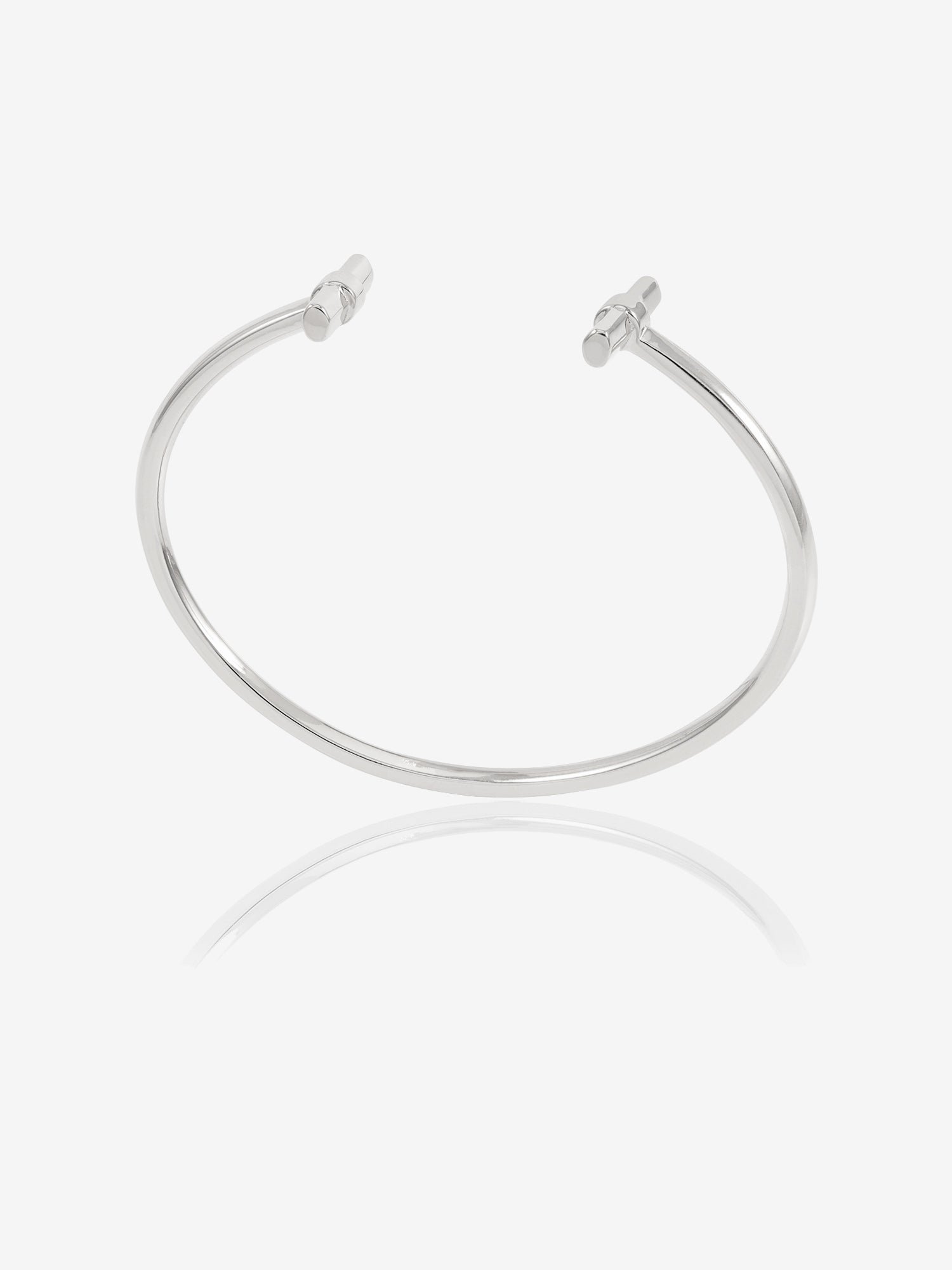 Adjustable size T-bar bangle